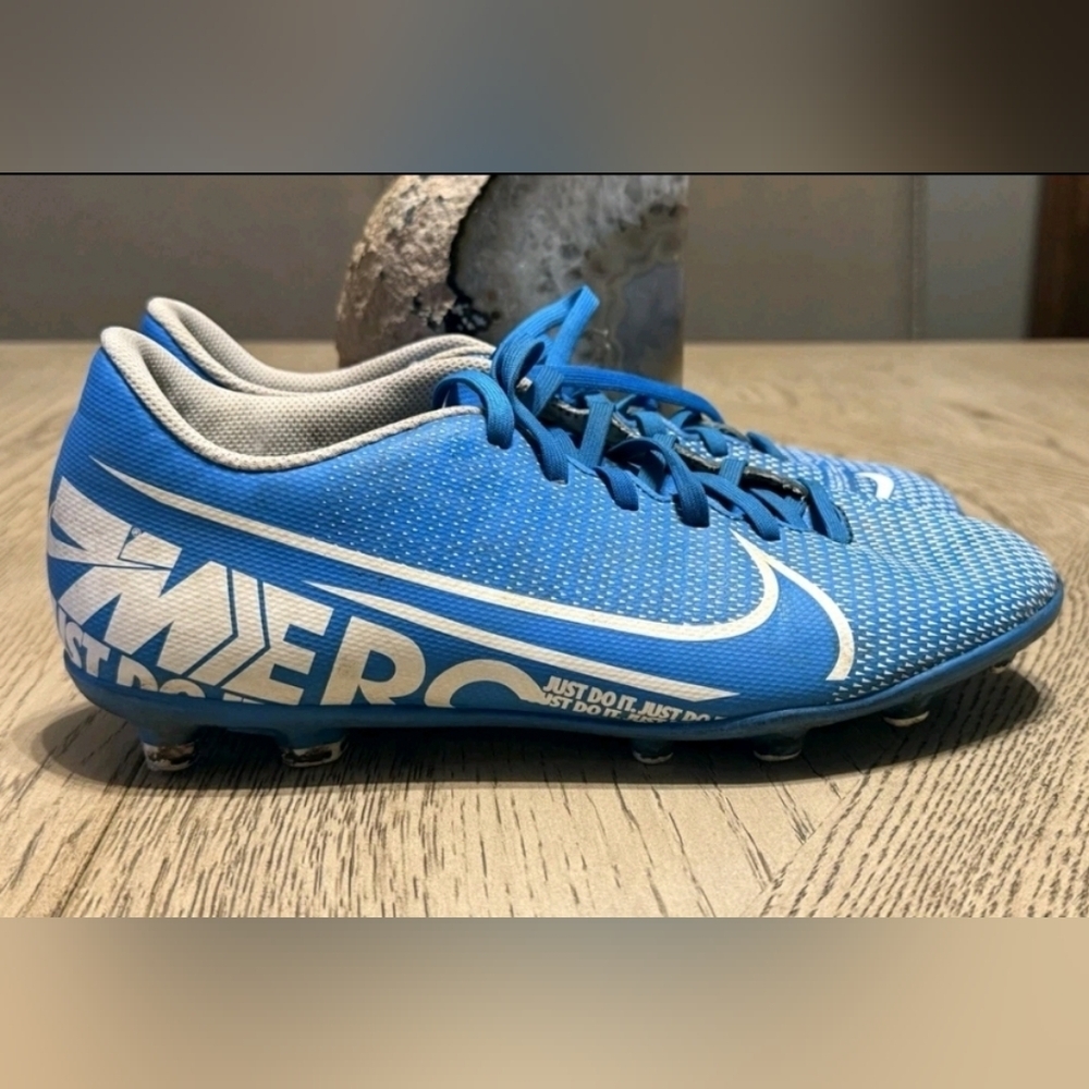 Nike Mercurial Vapor Club Soccer Cleat Blue White AT7968-414 Size 8